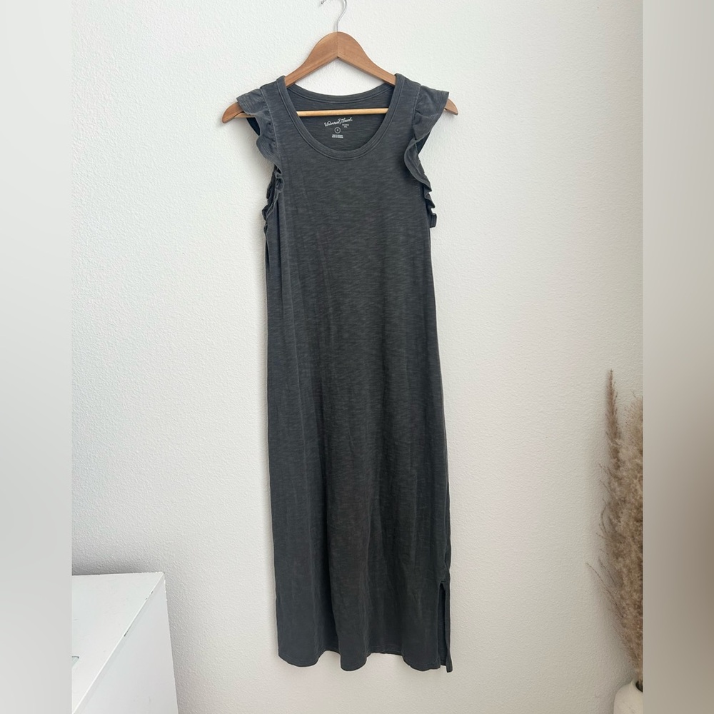 Universal Thread Grey Ruffle Sleeve Dress Small